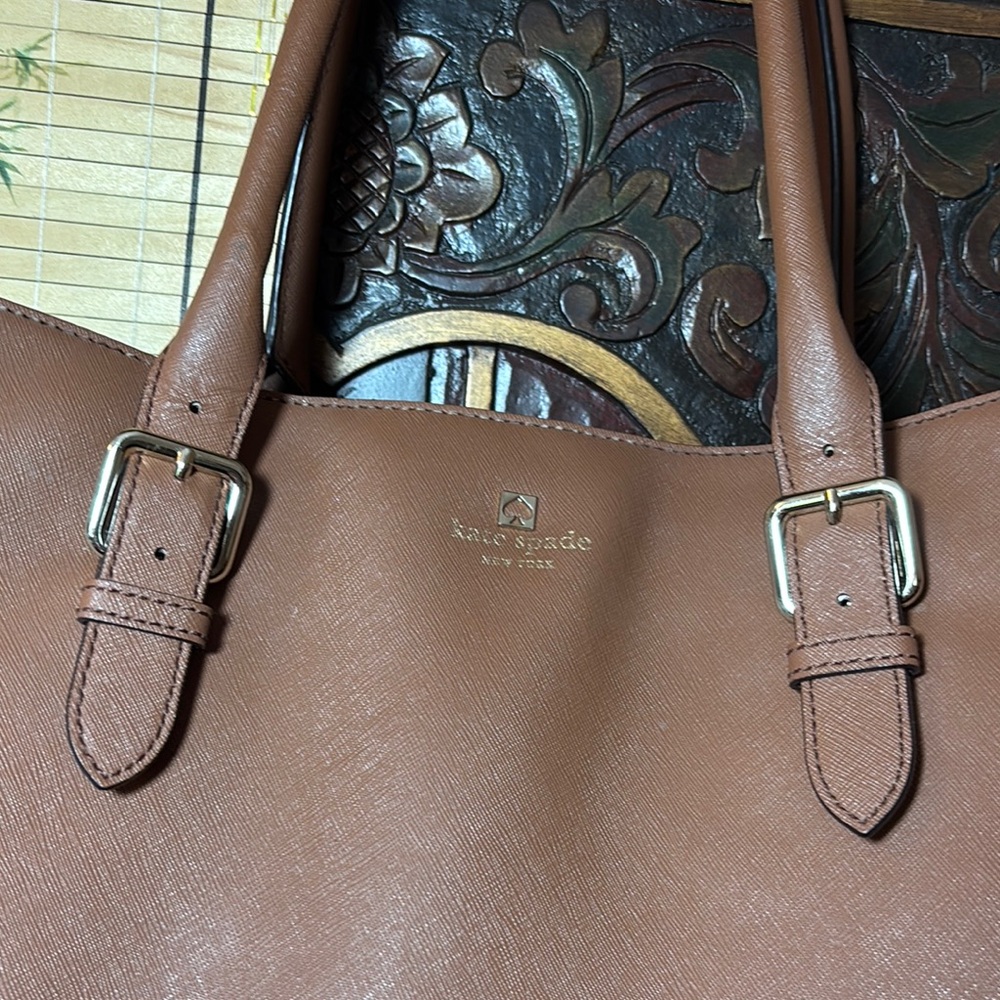 Kate Spade Tote Tan Dune Safiano Leather Ariel Structured Design and Dust Bag - Picture 3 of 17